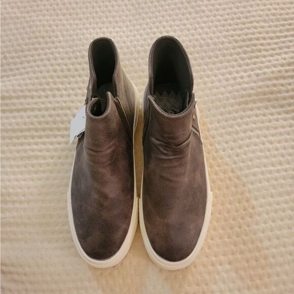 🆕️👟Wave-Zip Sneaker Boot - Blowfish Malibu, Charcoal Faux Suede, Sz 8 - Picture 5 of 7